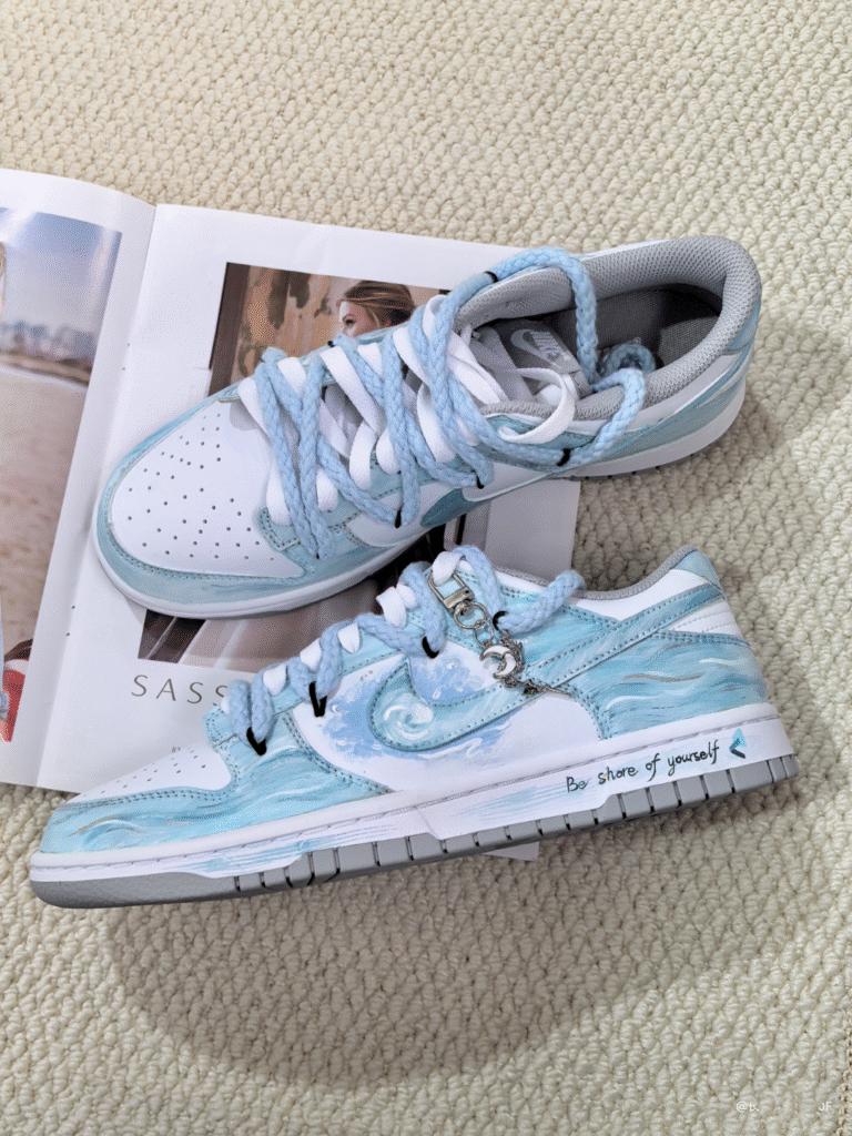 ナイキダンク：月明かりの波の旅